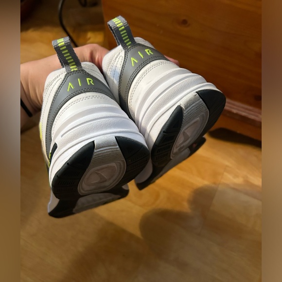 Men’s Nike Monarch Sz 10.5 - Picture 4 of 4